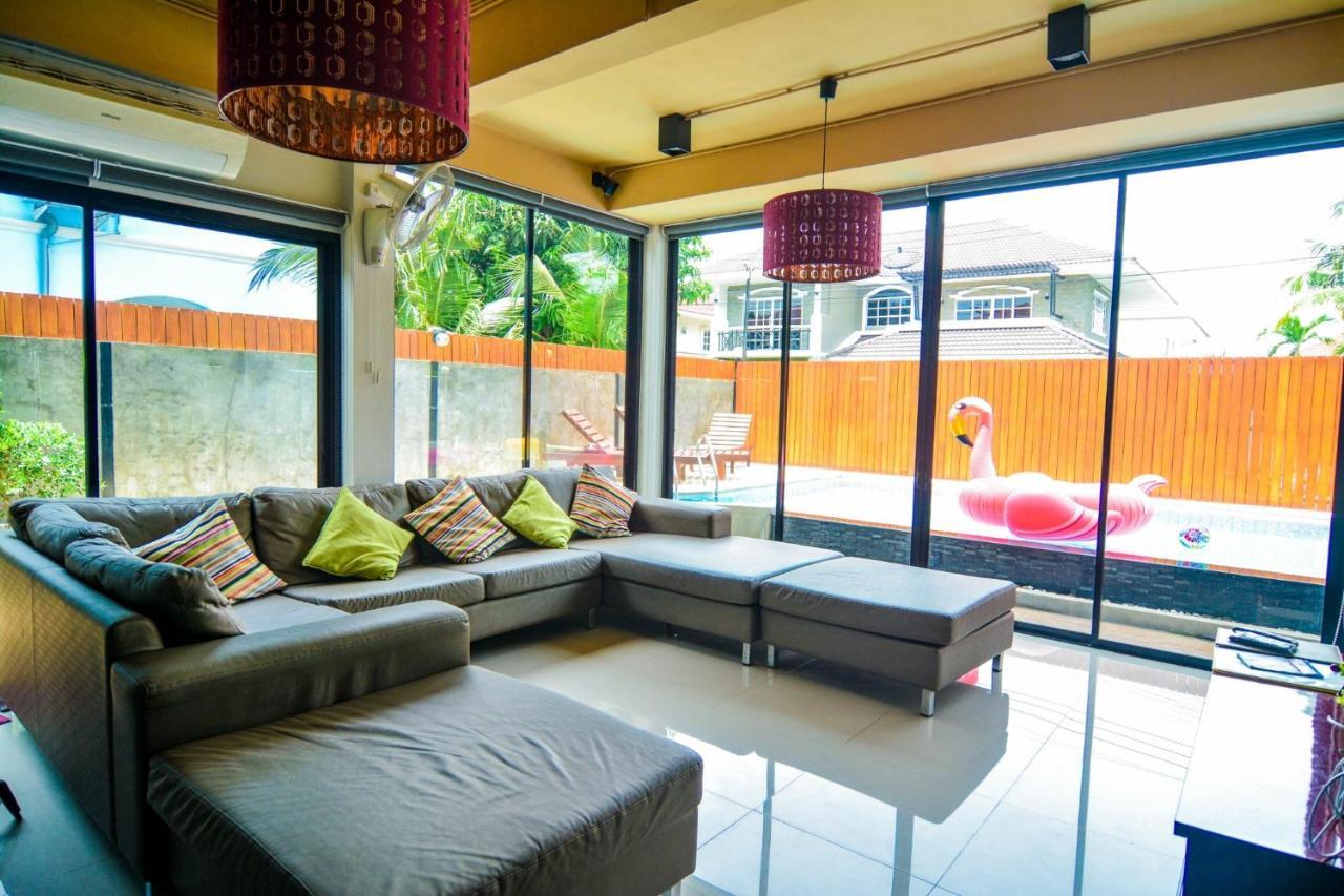 Vichy Villa Jomtien Exterior foto
